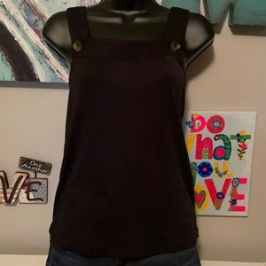 NWT willow+root button tank